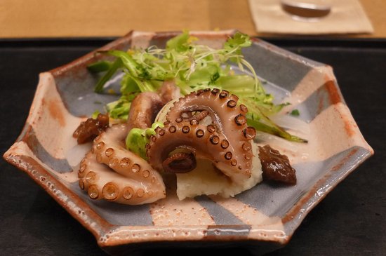 Tasting Tradition: Tsukumo Japanese Delights in Nara